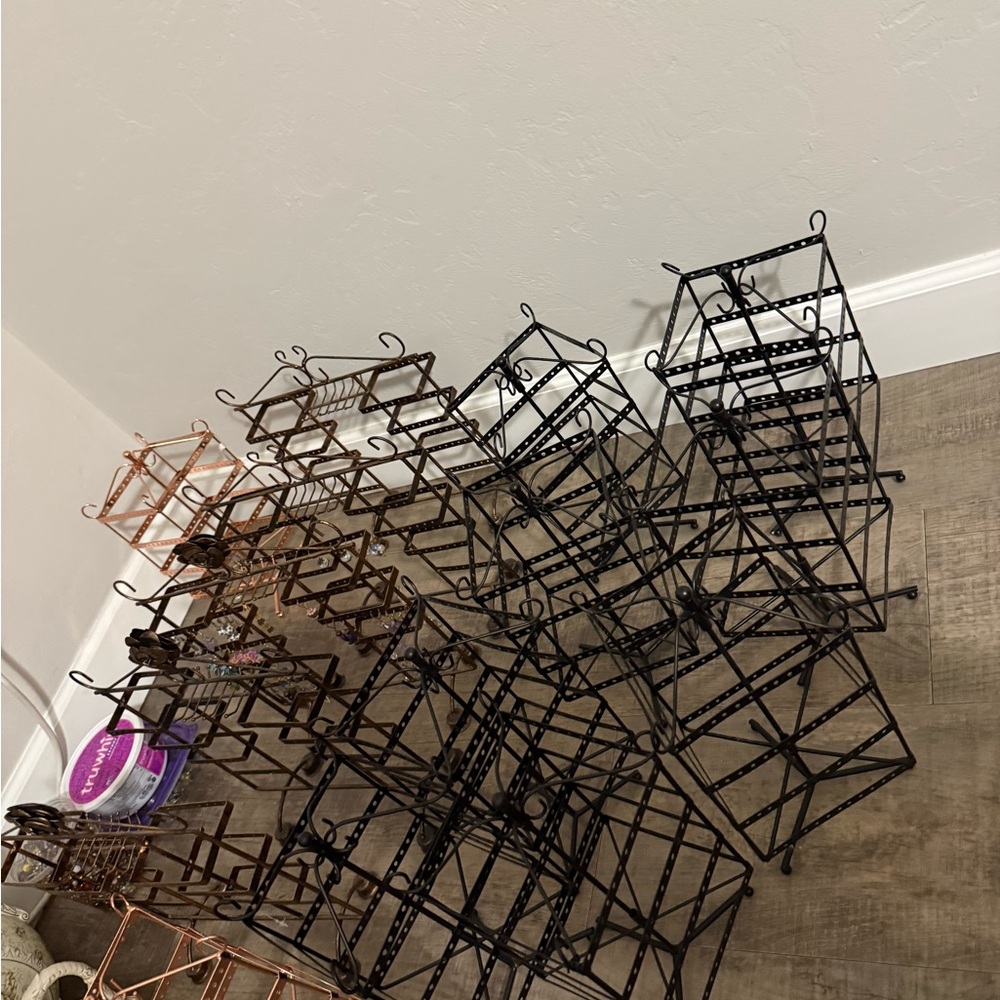 Copper Rotating Storage Rack - Picture 4 of 5